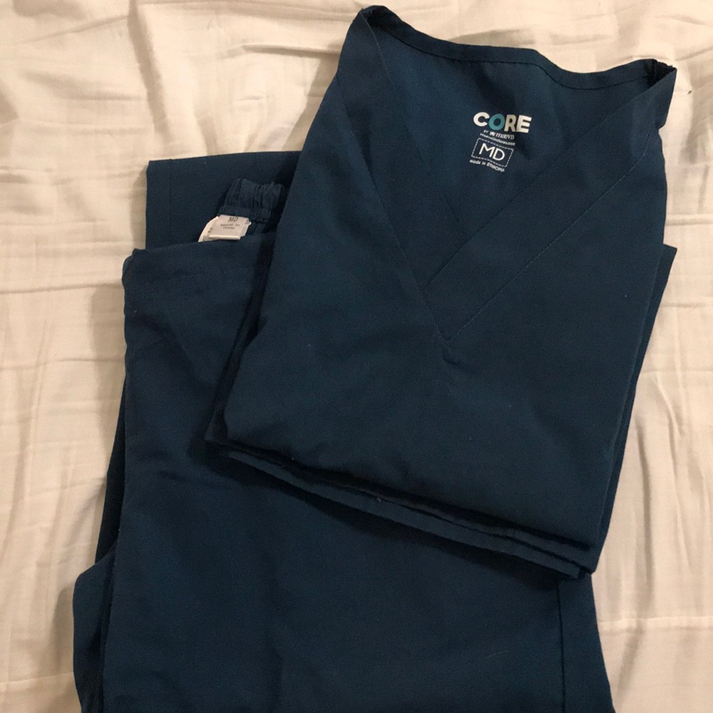 Core scrub set